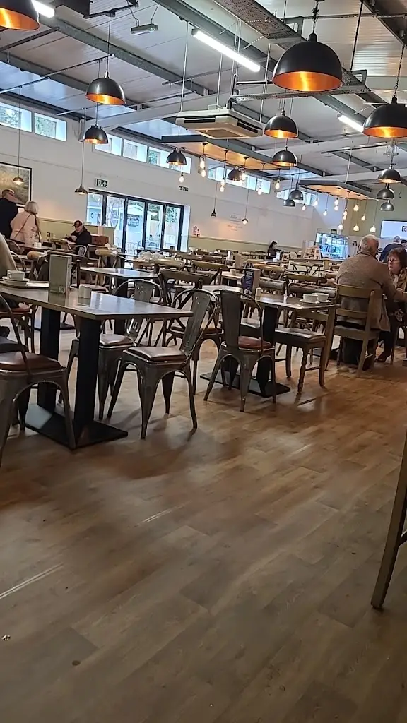 Joe Kinnon_Mulberry & Thyme Three Legged Cross_Three Legged Cross_review