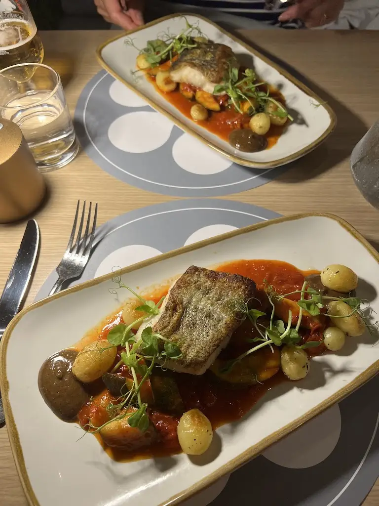 The Restaurant at Lifehouse_Thorpe le Soken_slider_image_1