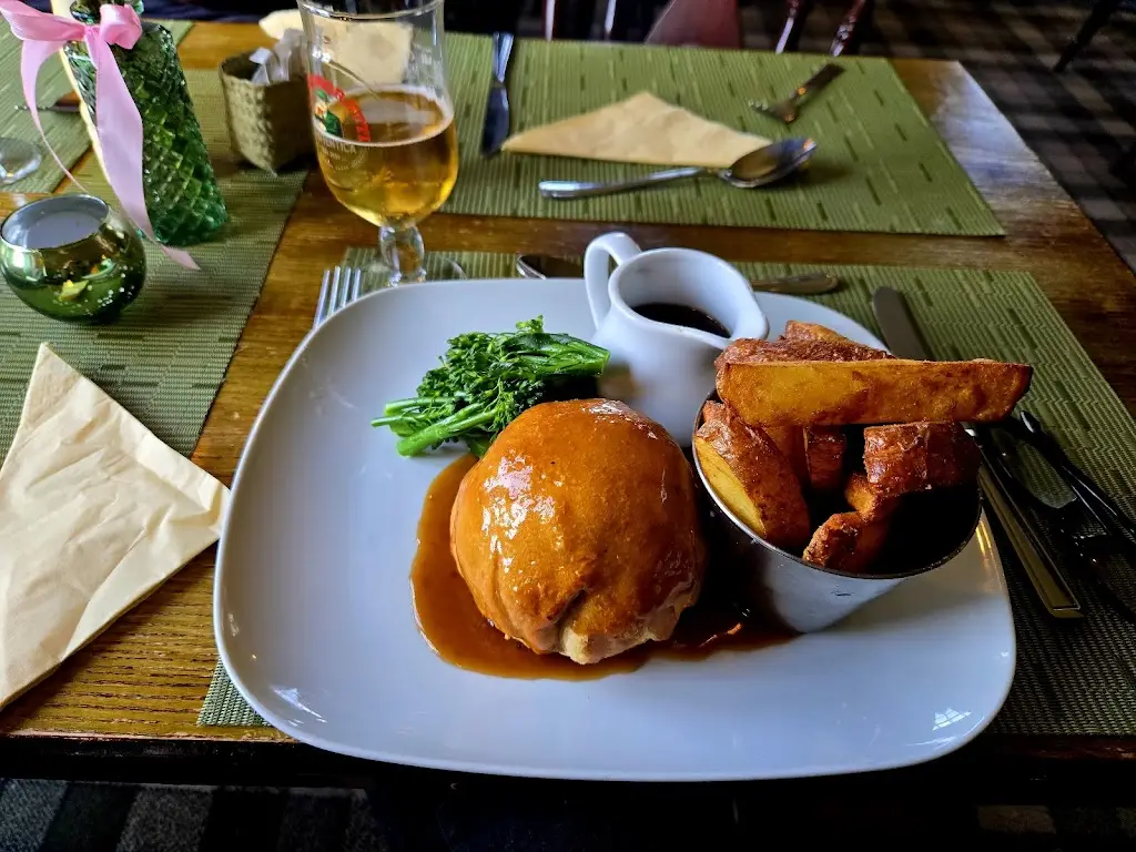 Jan Stainforth_Crown & Anchor Tickton Beverley_Tickton_review
