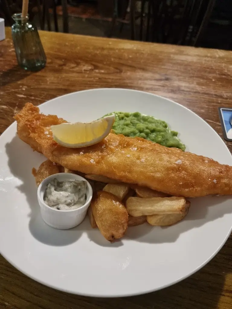 Crown & Anchor Tickton Beverley_Tickton_slider_image_2