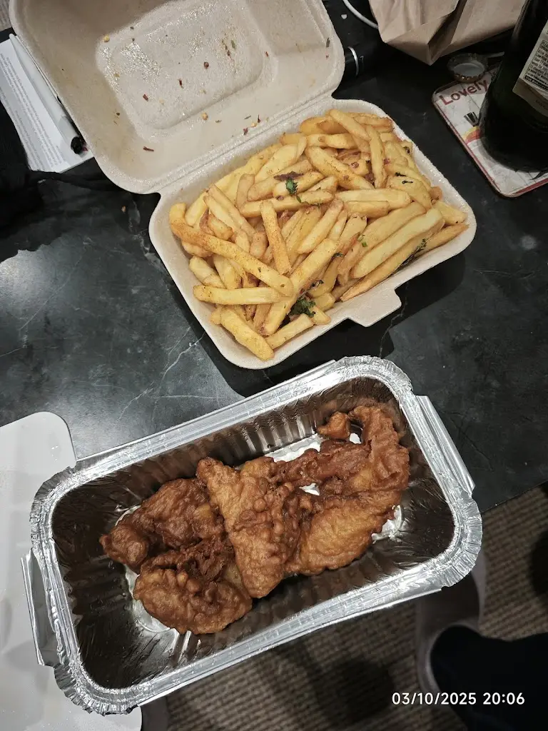 Winnie Tang_Mount Gurkha Village_Tibshelf_review