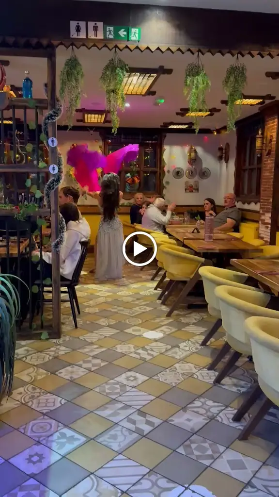 Babylon Mediterranean Restaurant ristorante a Bebington