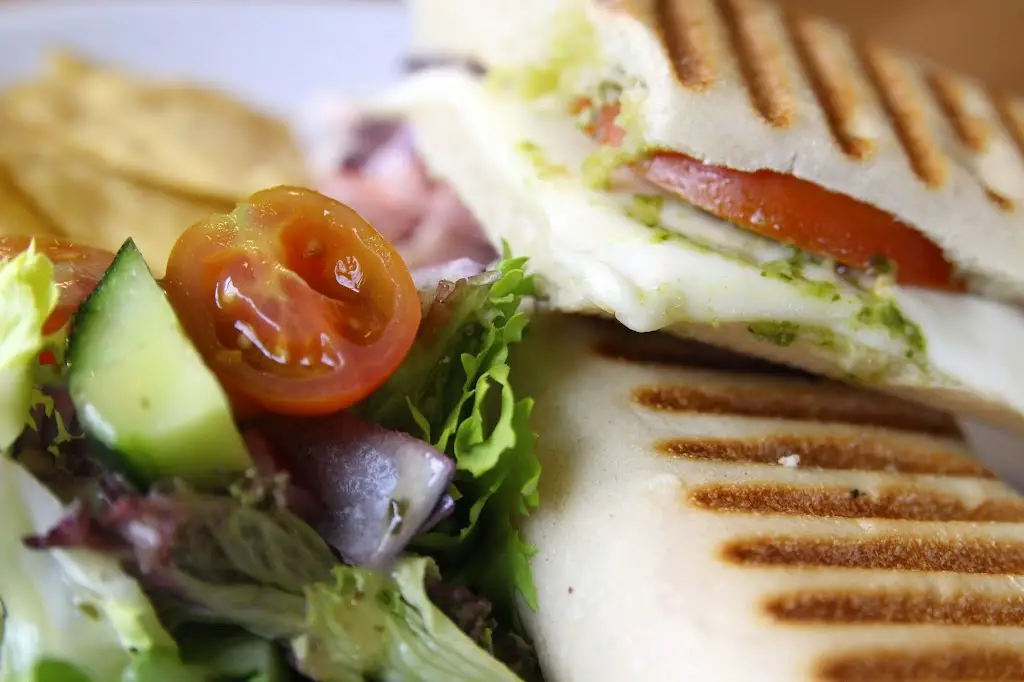 Wellington's Cafe & Bistro_Tickhill_slider_image_2