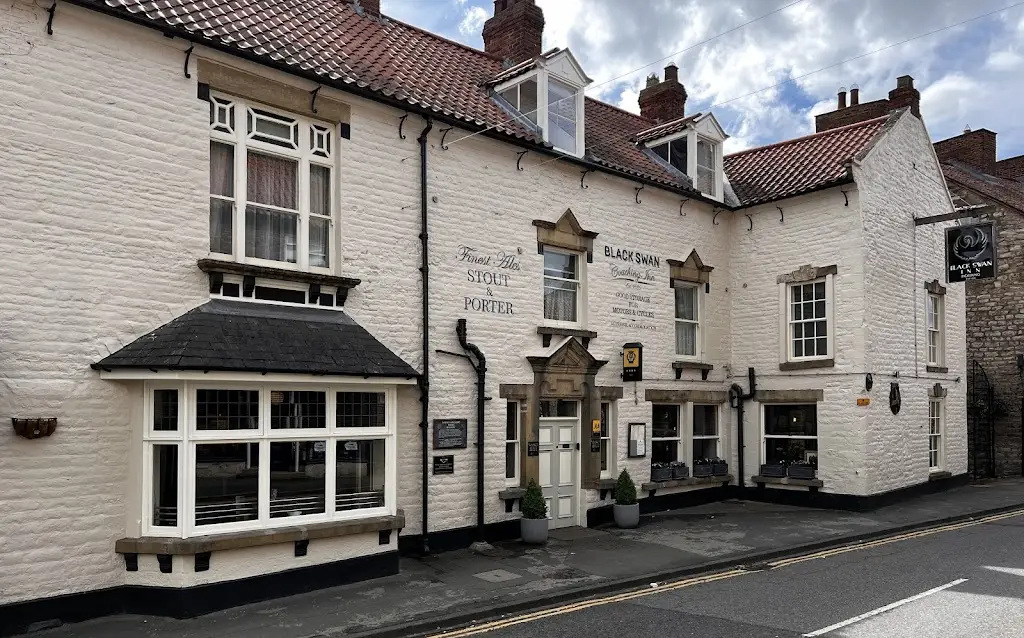 The Black Swan Coaching Inn Pickering - Hotel_Thornton Dale_slider_image_1