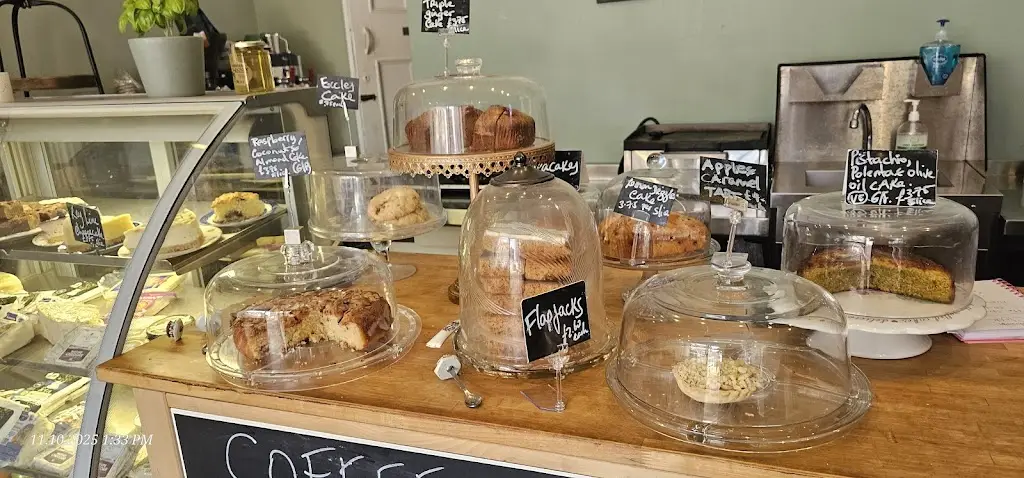 Delicatessen Moore's Freshly Made Sandwiches_Thornton Dale_slider_image_2