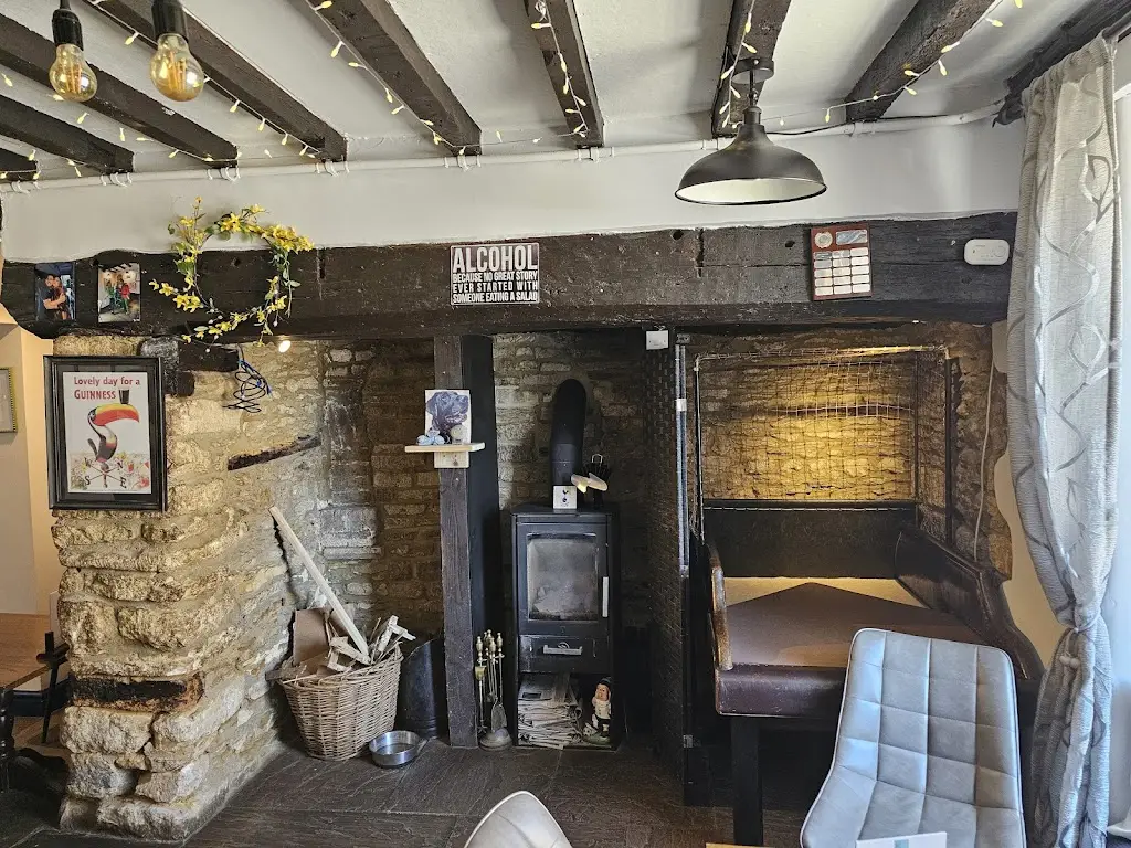 Paul_The Wheatsheaf_Thrapston_review