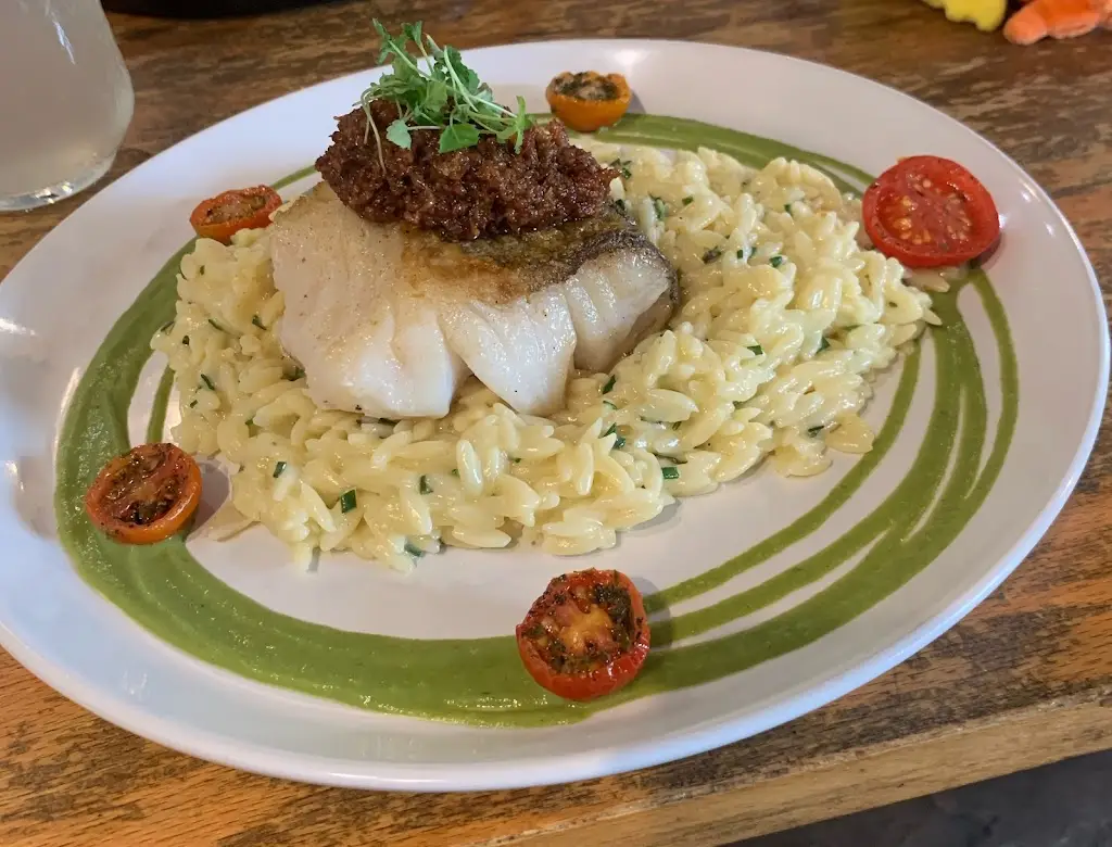 Vanessa Velho_The Wheatsheaf_Thrapston_review