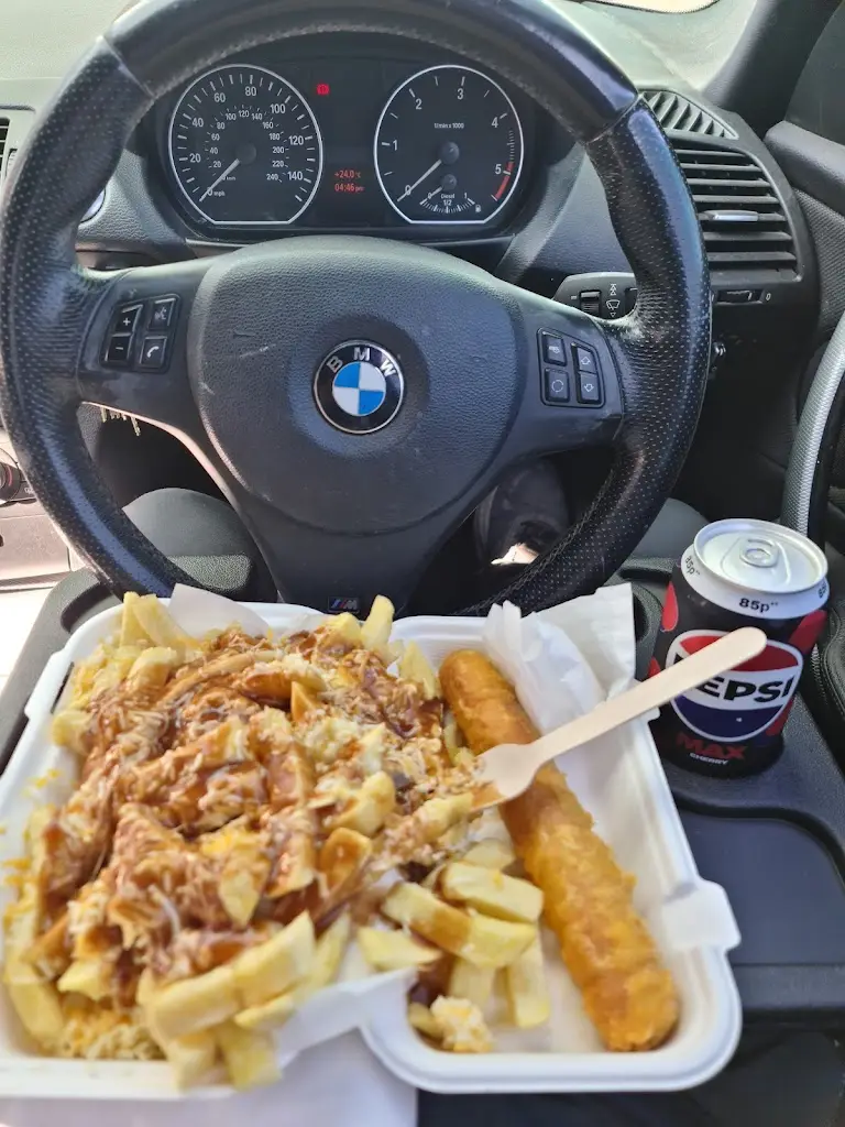 Andrew Mulholland_Bens Chippy_Thrapston_review