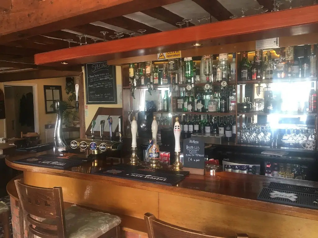 The Bell Inn_Tolleshunt Knights_slider_image_1