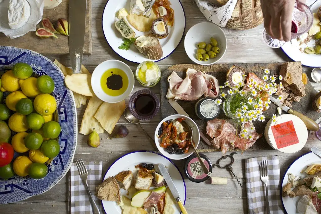 Tisbury Delicatessen_Tisbury_slider_image_3