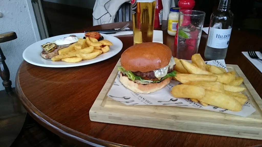 Menu_The Fancott_Toddington_immagine_3