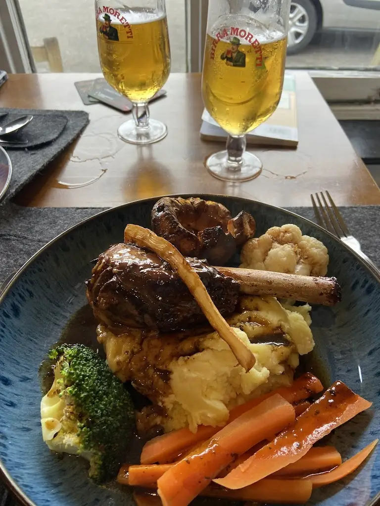 Amy Coleman_The Old Farm Inn_Totternhoe_review