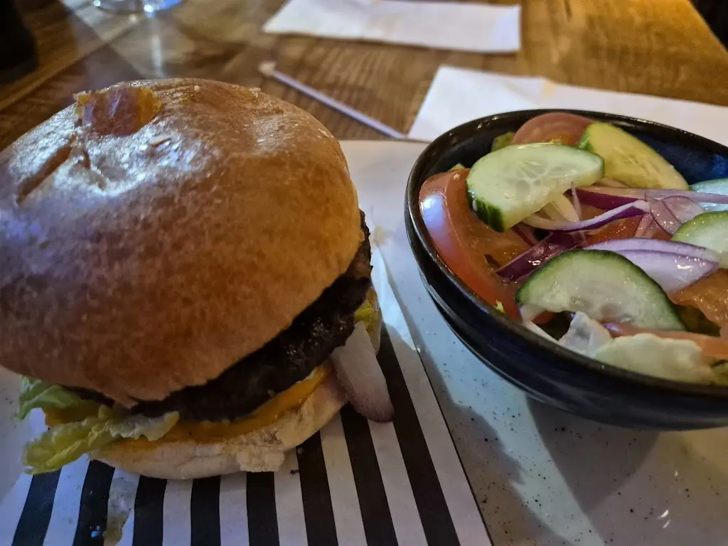 The Three Stags_Bebington_slider_image_3