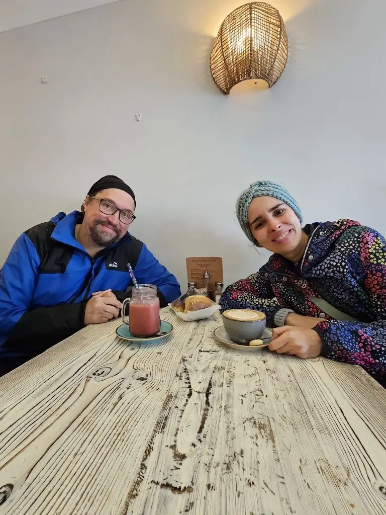 Leonardo Santos_King Arthur's Cafe_Tintagel_review