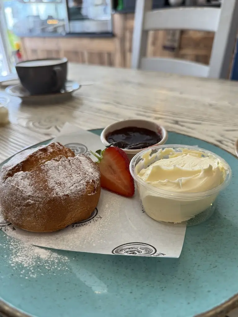 Brittany H._King Arthur's Cafe_Tintagel_review