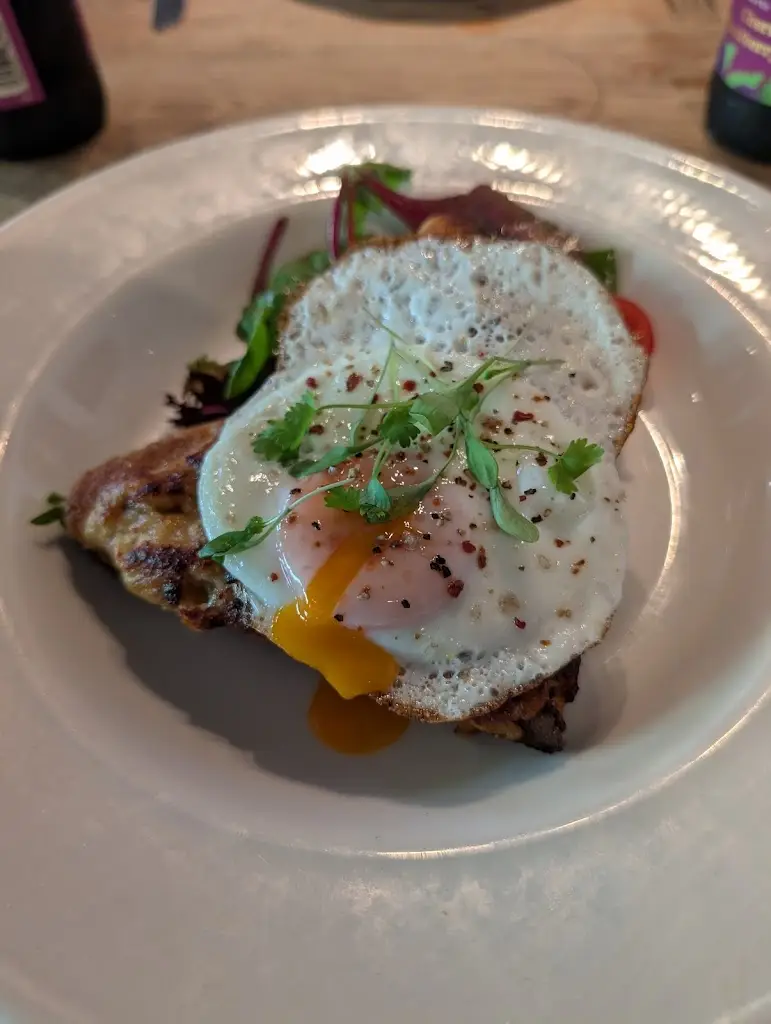 Lisa_Charlie's_Tintagel_review