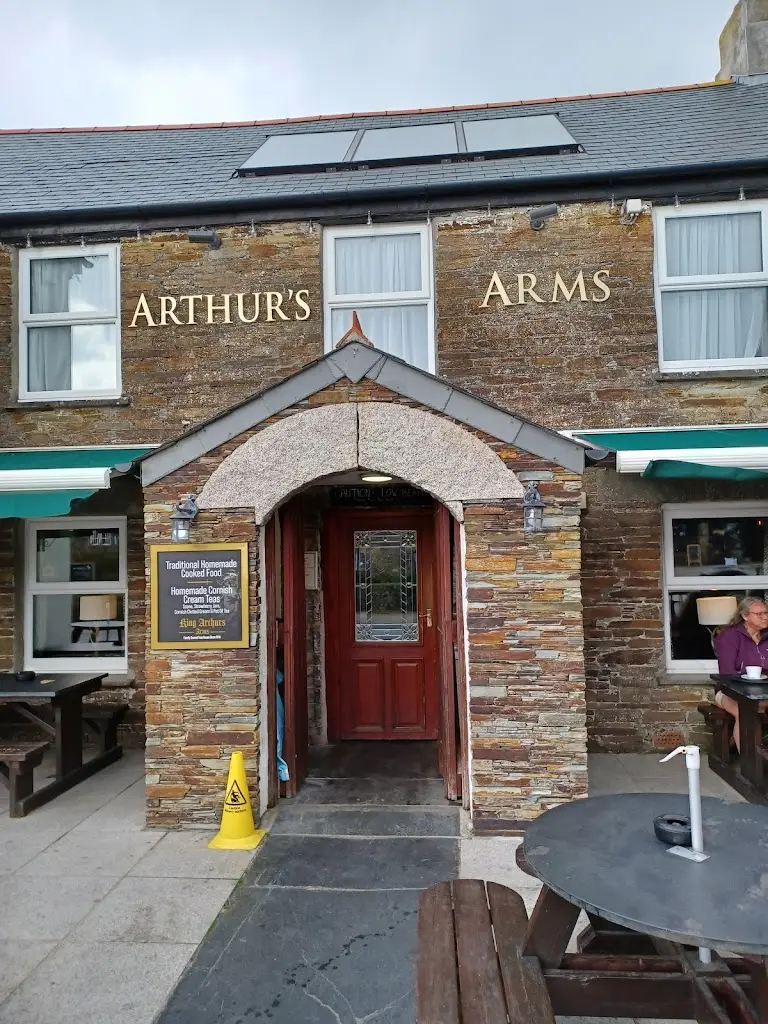 King Arthur's Arms_Tintagel_slider_image_1