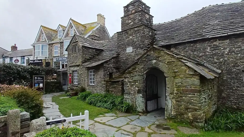 National Trust - Tintagel Old Post Office_Tintagel_slider_image_2