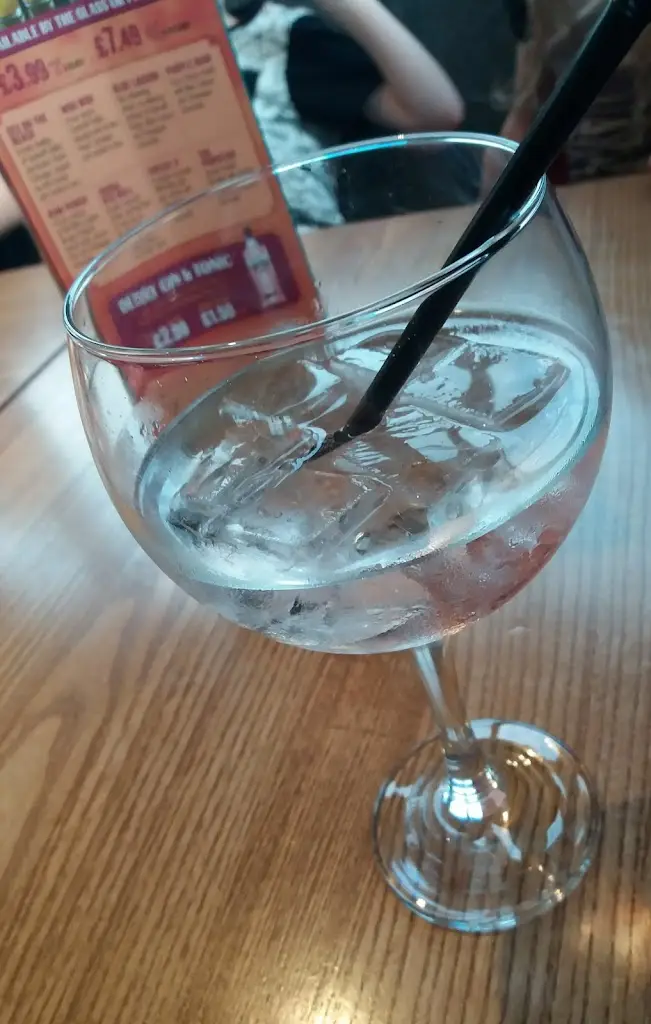 Menu_The Robin Hood_Tottington_image_9