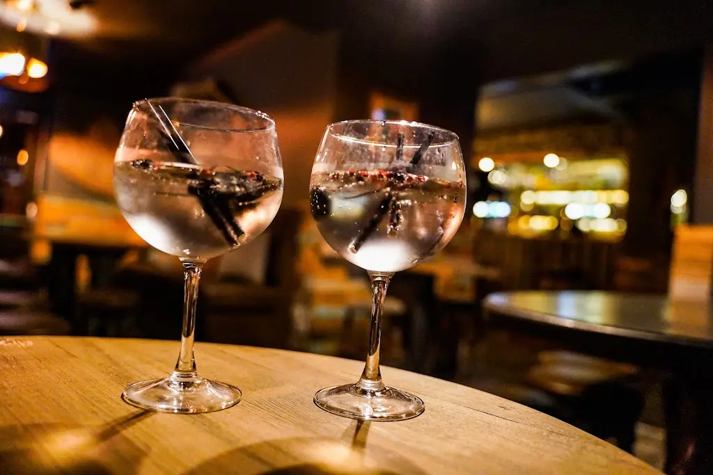 Juniper and Vine_Tottington_slider_image_2