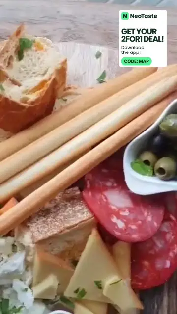 51 Mill Lane Bar | Kitchen | Garden_Town Row_slider_image_2