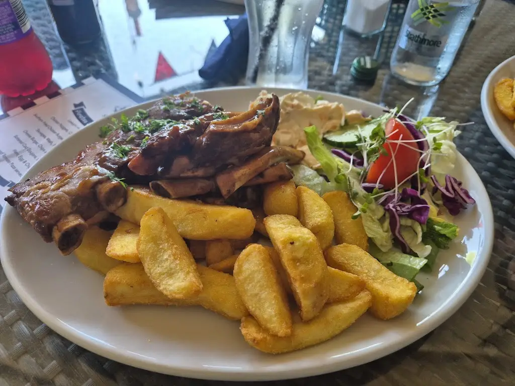 Andreea Barlan_The Ship Inn_Tiptree_review