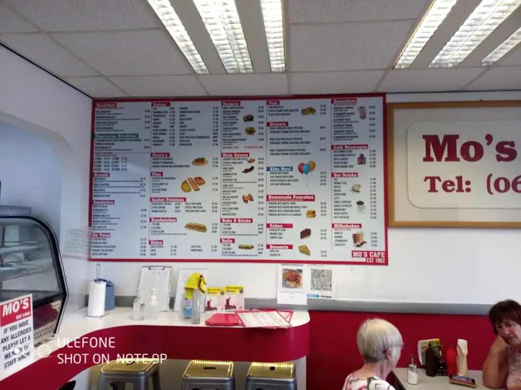 Menu_Mo's Cafe_Tiptree_image_4