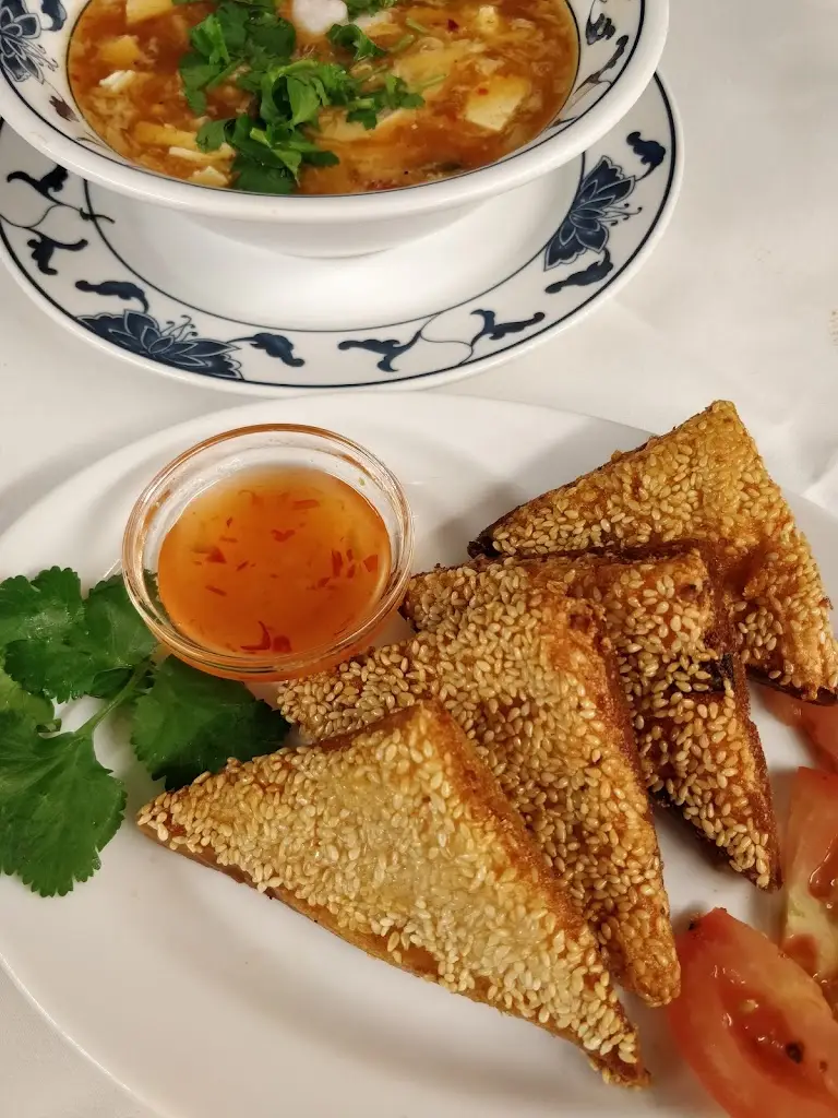 Maypole Chinese Restaurant_Tiptree_slider_image_2