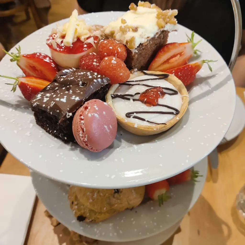 Lizzy Stockwell_Tiptree Tea Room_Tiptree_review