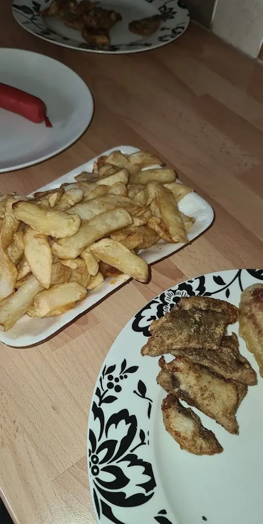 Keiran McCreary_Chris's Fish Bar_Tiptree_review