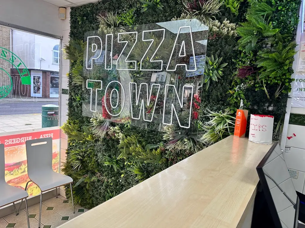 Pizza Town Kebab House | Tiptree restaurant in Tiptree