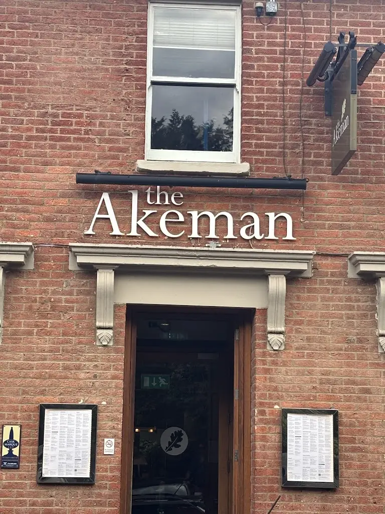 shafanaz_The Akeman_Tring_review
