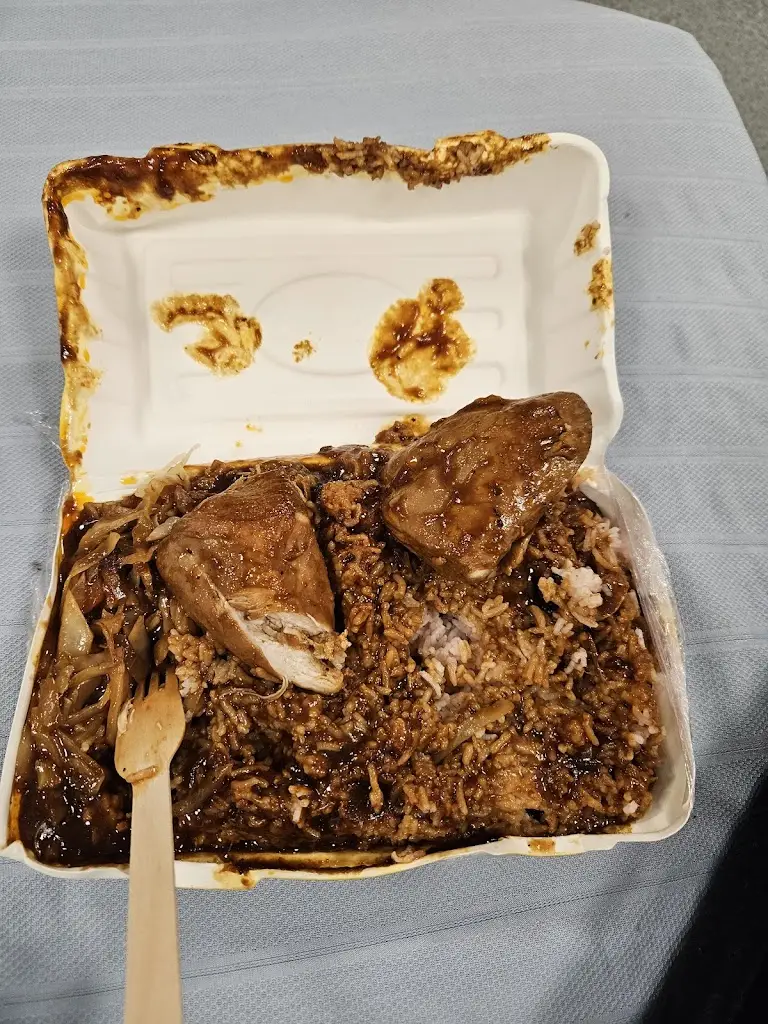 Jahmikes_Tunstall_slider_image_2