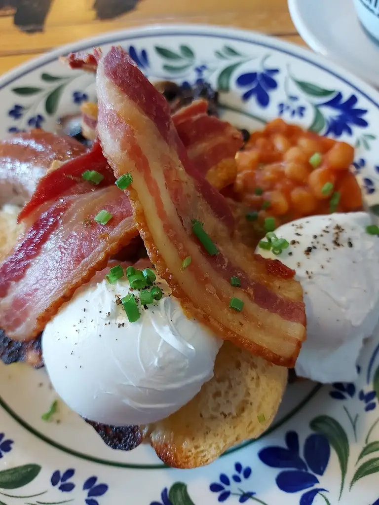 Menu_The Canteen at Maker Heights_Torpoint_image_5