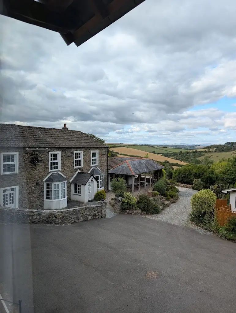 Deano Liv_The Liscawn_Torpoint_review