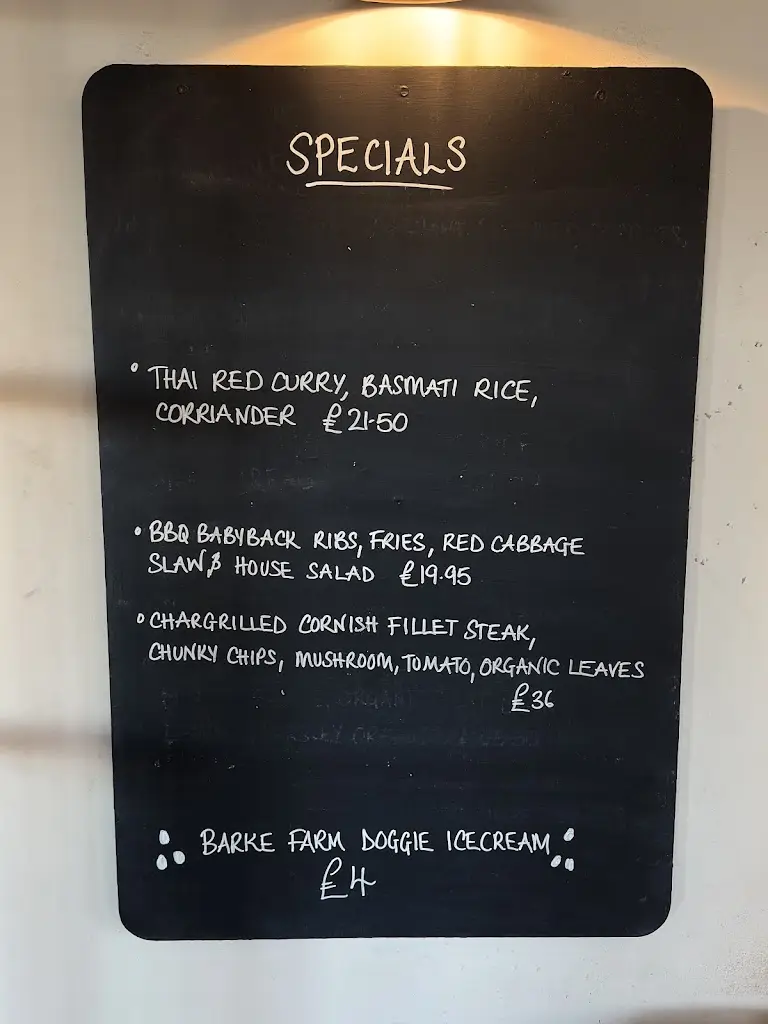 Menu_Finnygook Inn_Torpoint_image_1