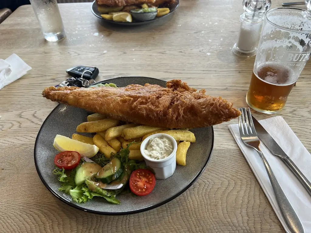 Finnygook Inn_Torpoint_slider_image_2