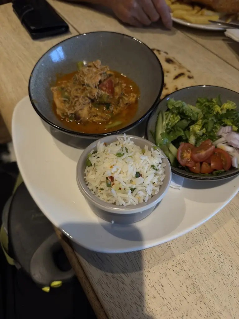 Finnygook Inn_Torpoint_slider_image_3