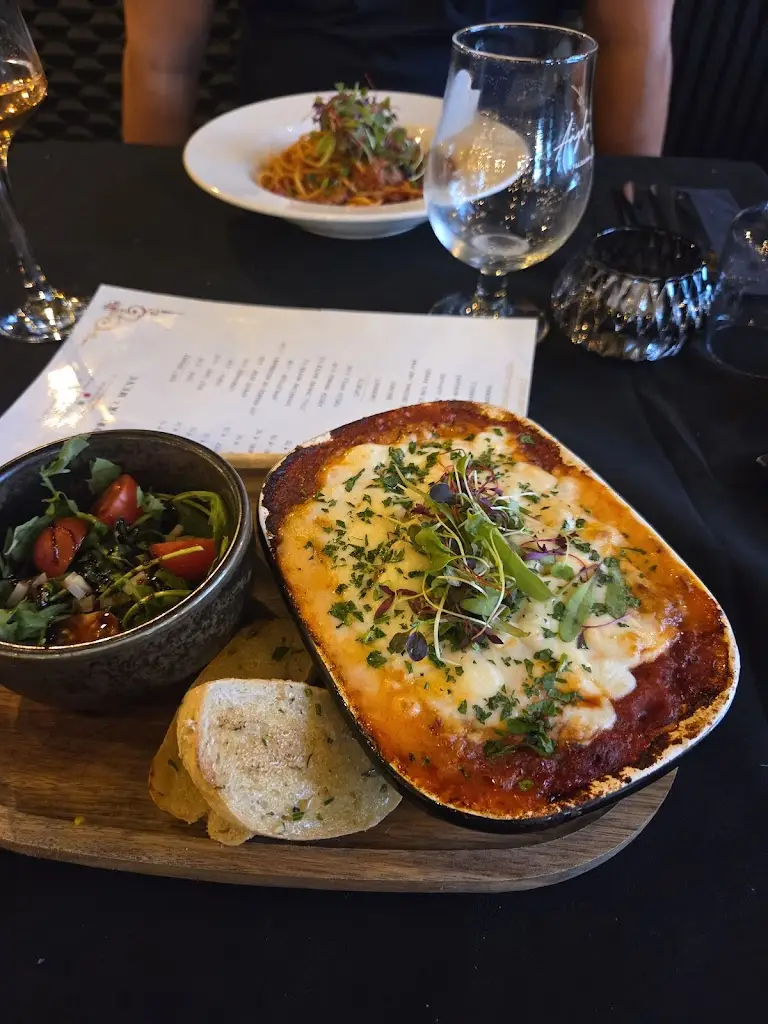 Adrian Deeley_Bello Italia_Bebington_review