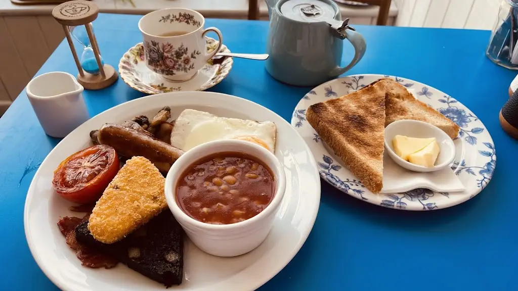 Richard Xiao Dong Liao_Tea Time Café_Thirsk_review