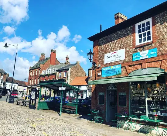 Yorks Of Thirsk_Thirsk_slider_image_3