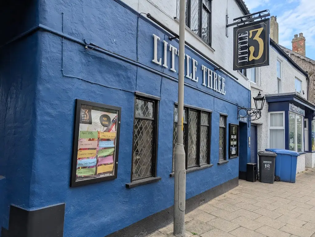 Sean Harte_Little 3_Thirsk_review