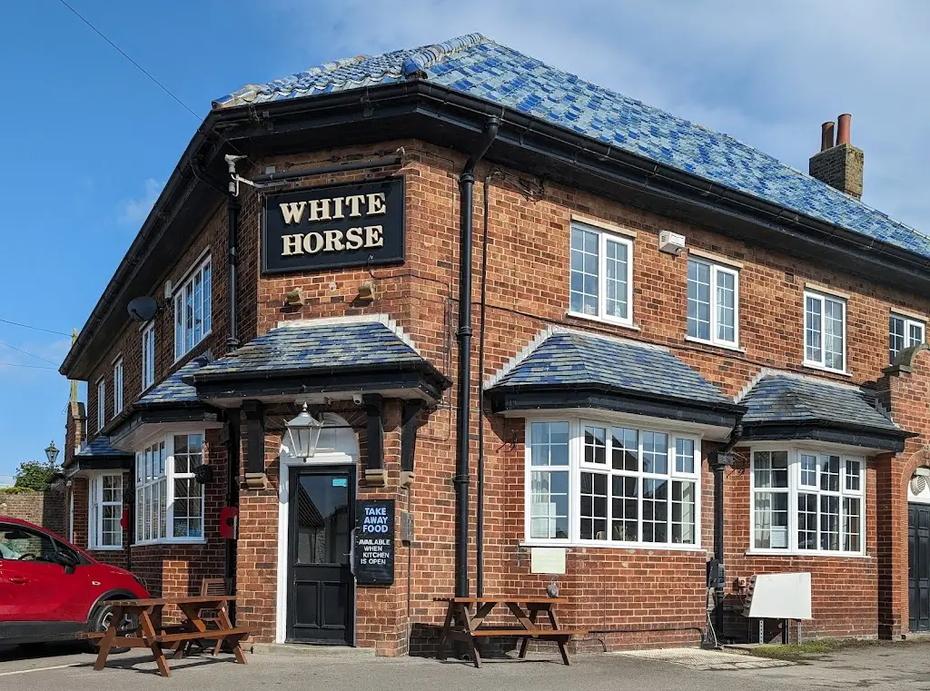 The White Horse_Bempton_slider_image_3