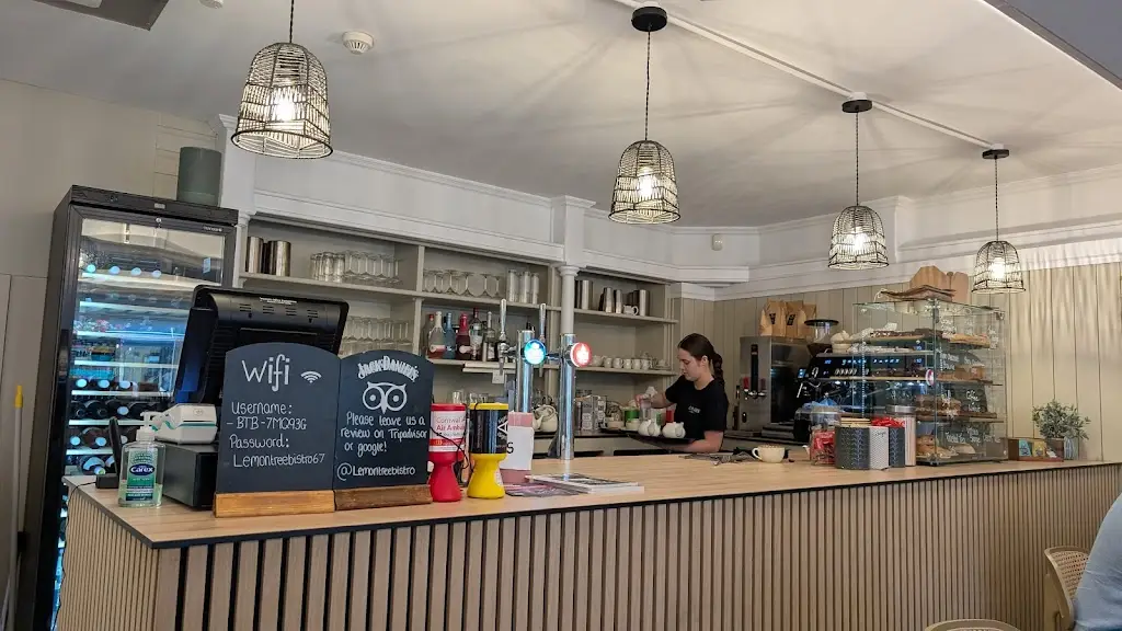 Les Parnell_Lemon Tree Bistro_Truro_review