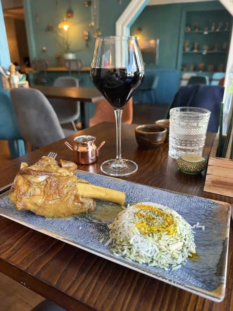 Sip_Truro_slider_image_3