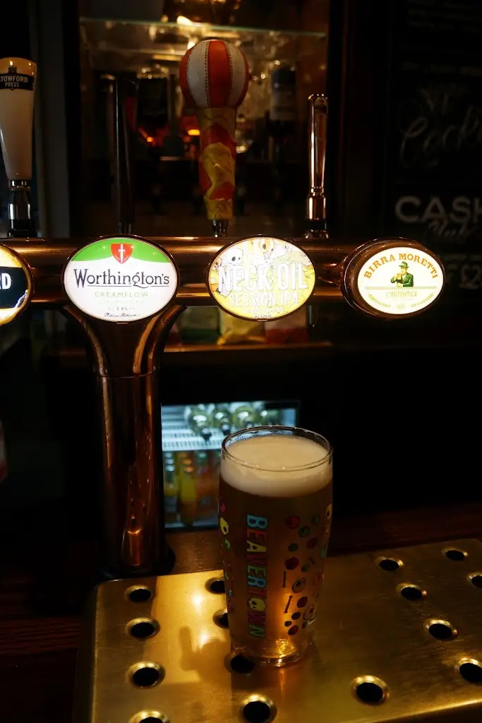 Peter Milburn_Black Bull_Trimdon Grange_reseña