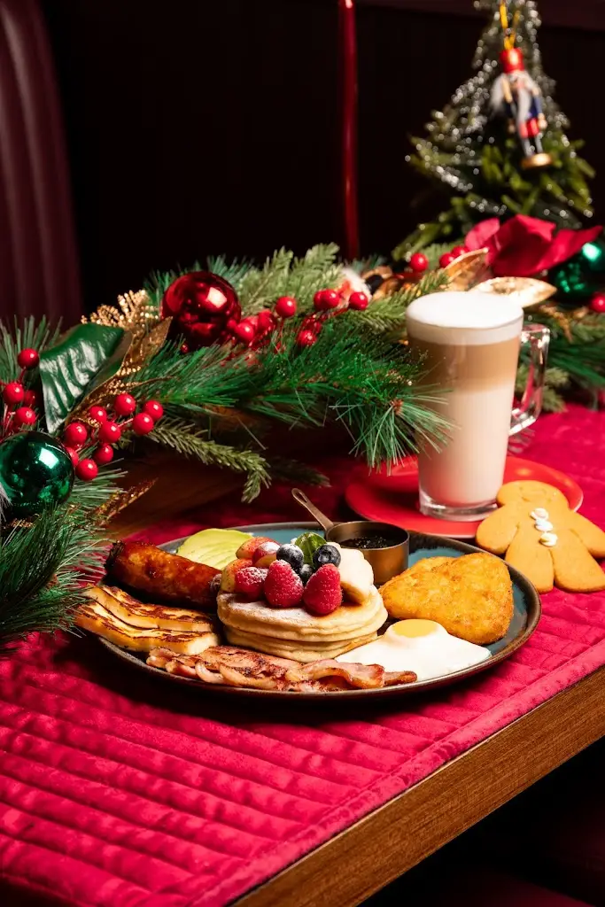 Cafe Aroma restaurant in Totton