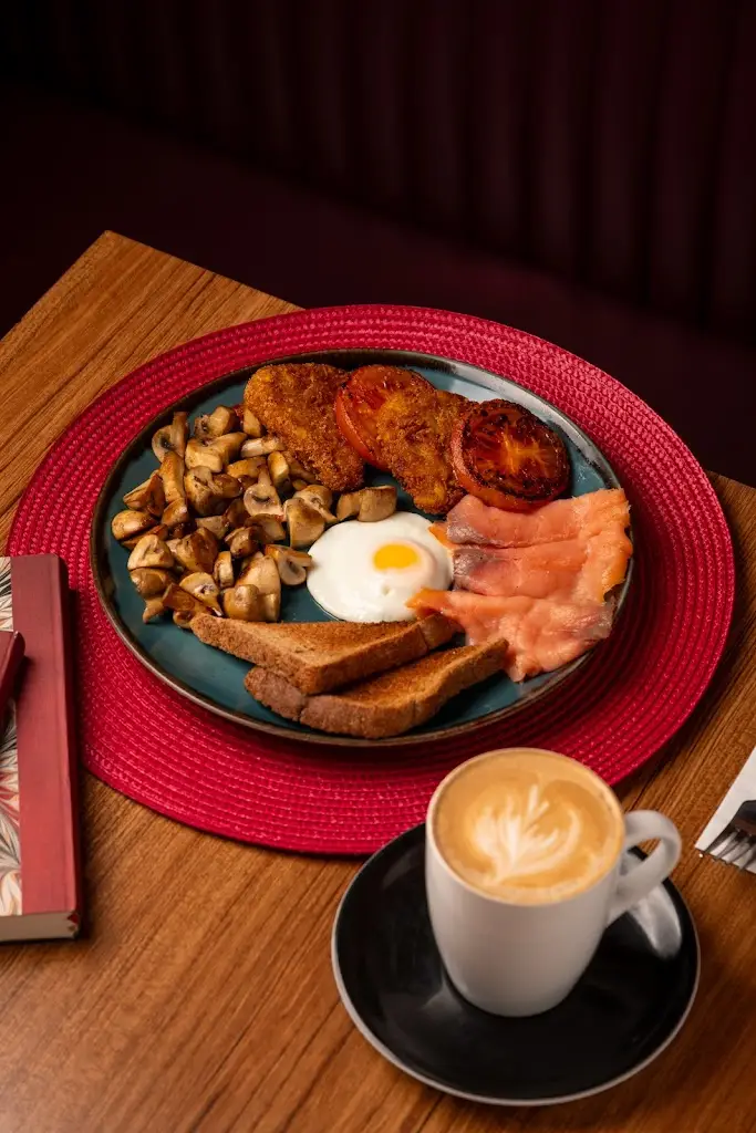 Cafe Aroma_Totton_slider_image_2