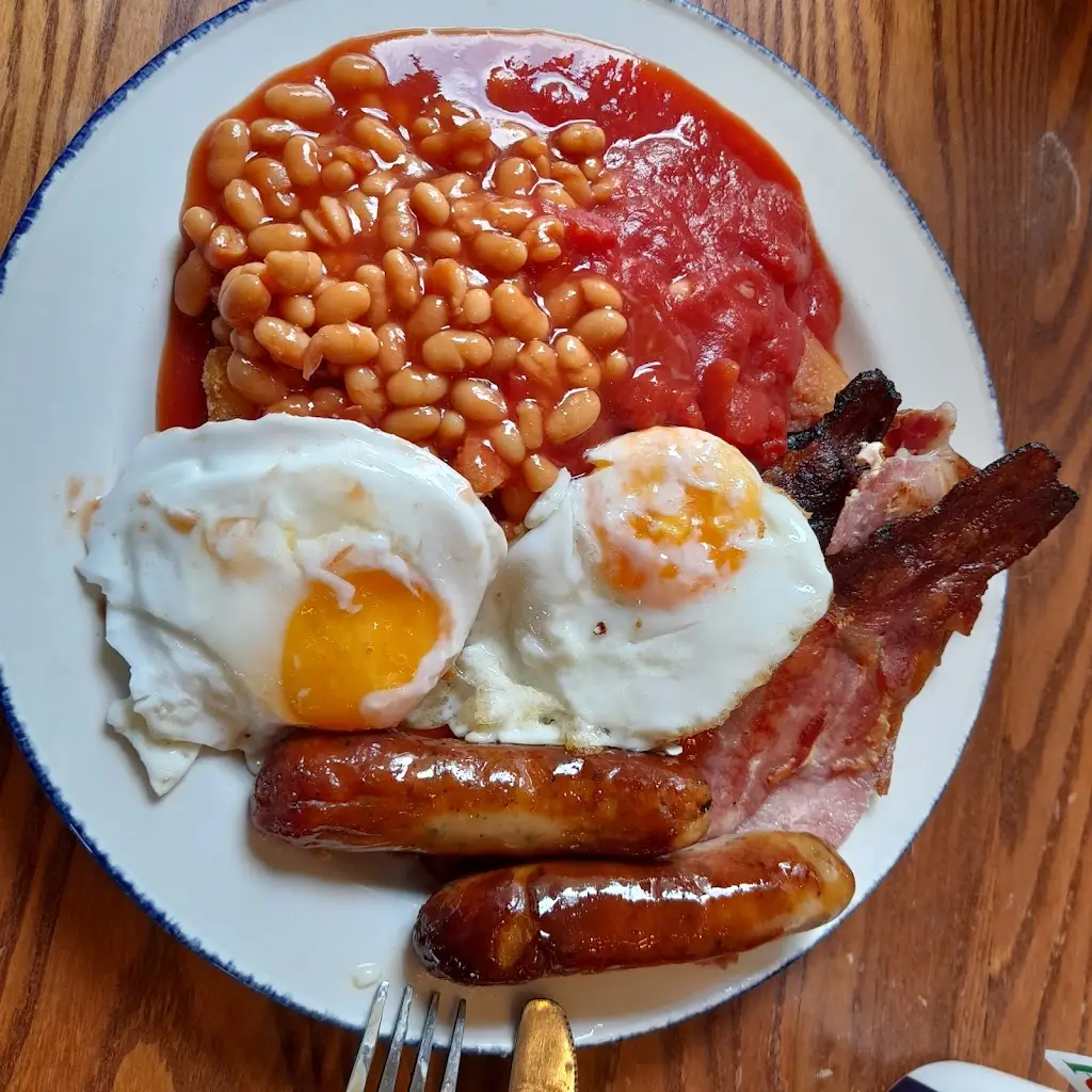 The Salmon Leap_Totton_slider_image_3