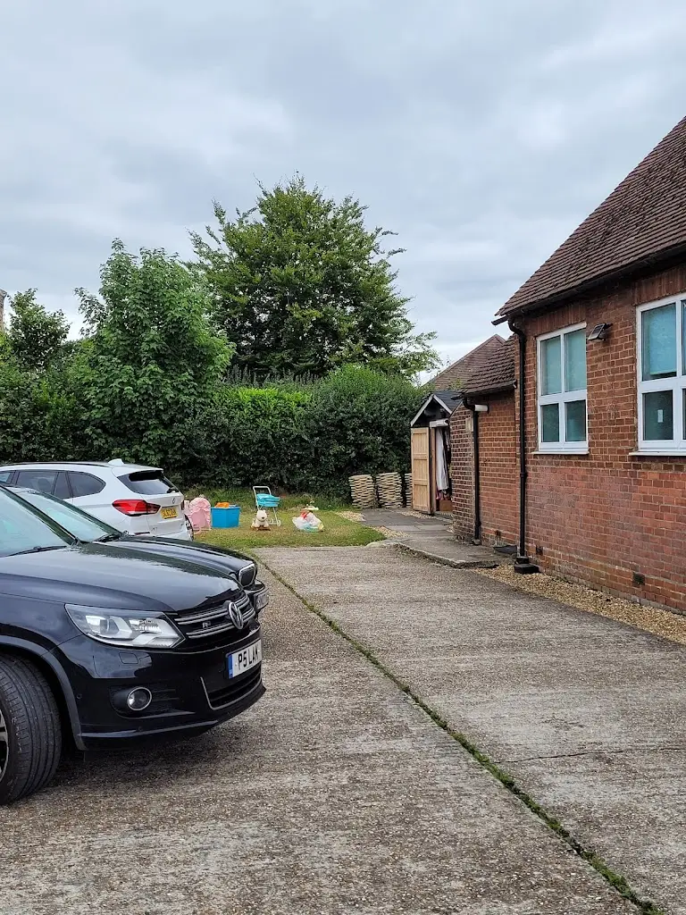 Debbie Lewis_The Chapel, Café & Shop_Totton_recensione